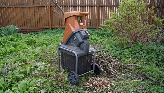 садовий подрібнювач гілок